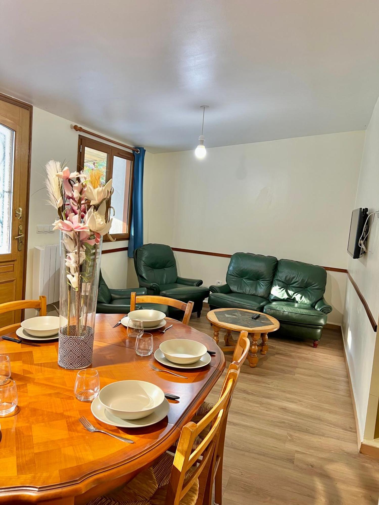 Villa Joumana Tourisme *