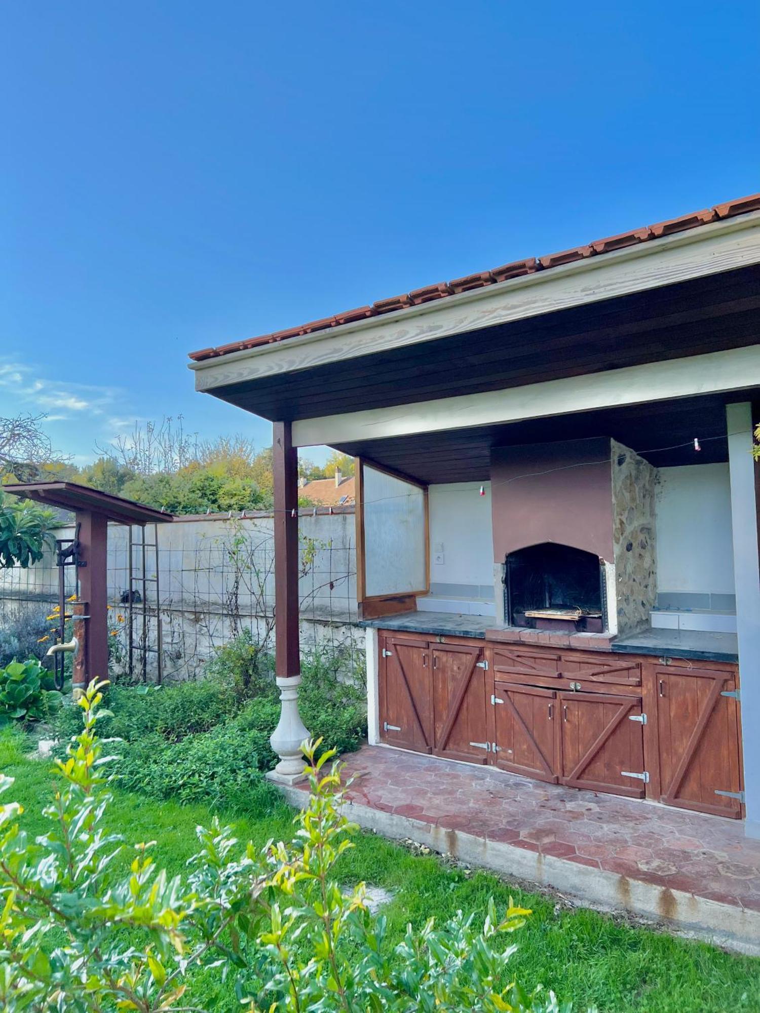 Villa Joumana Tourisme Gouvernes
